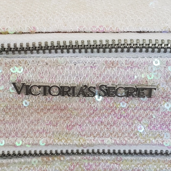 White Limited Edition VS Sequined Makeup Case - Picture 5 of 5